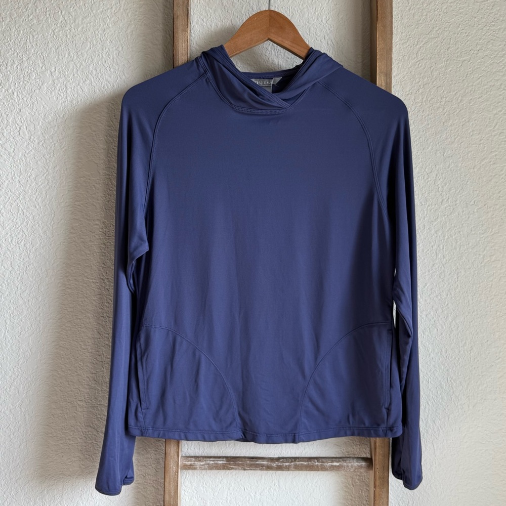 Quest Athletic Pullover Hoodie sz: Med